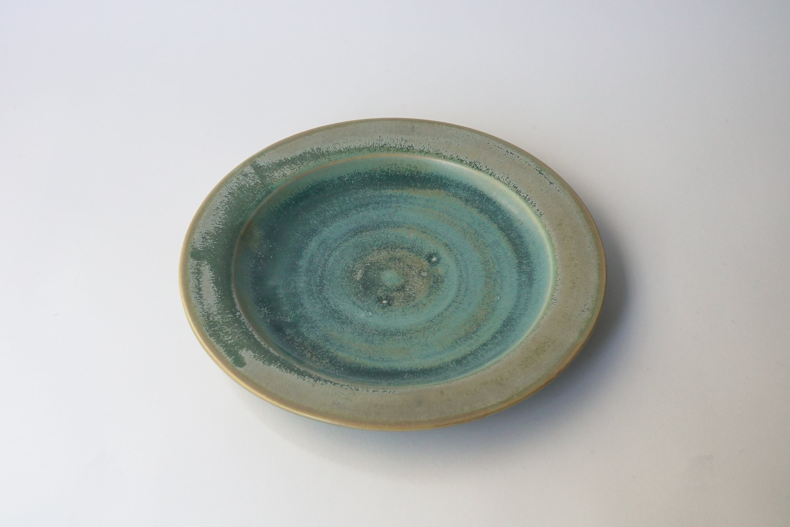 palette pottery 1-1 中園晋作リム皿 緑 131 | Hase
