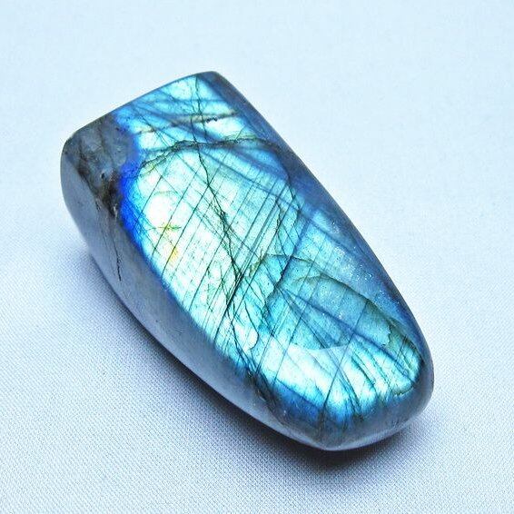 ラブラドライト 原石 一点物 171-8154