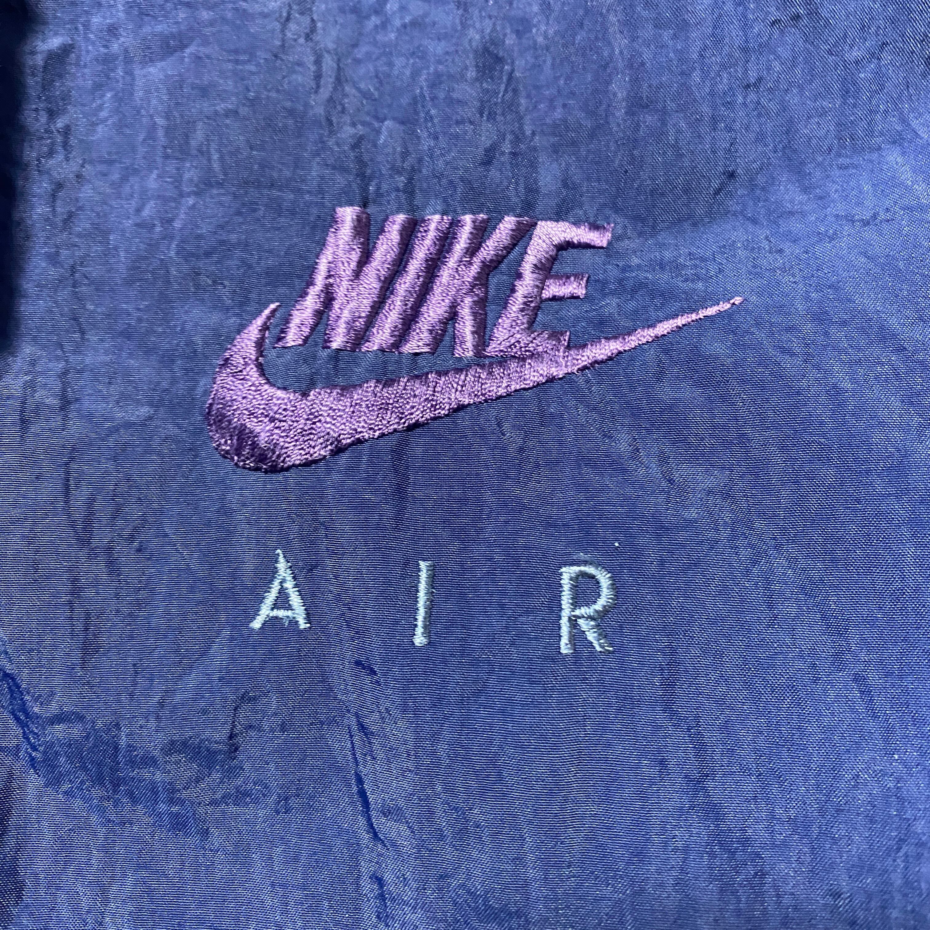 90's NIKE CHAMPS SPORTSタグ ナイキ スウォッシュ 刺繍ロゴ ハーフ