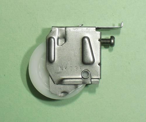 LIXIL / 新日軽【純正品】網戸戸車差込タイプC・S8LC1058 | Pay ID