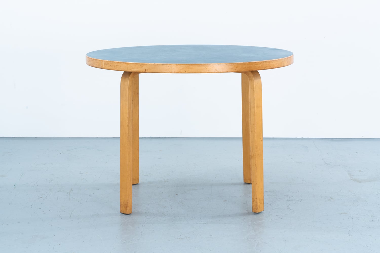 アルヴァアアルト　希少　Alvar Aalto furniture Alvar Aalto | アルヴァ アアルト | kaikki gallery | 北欧