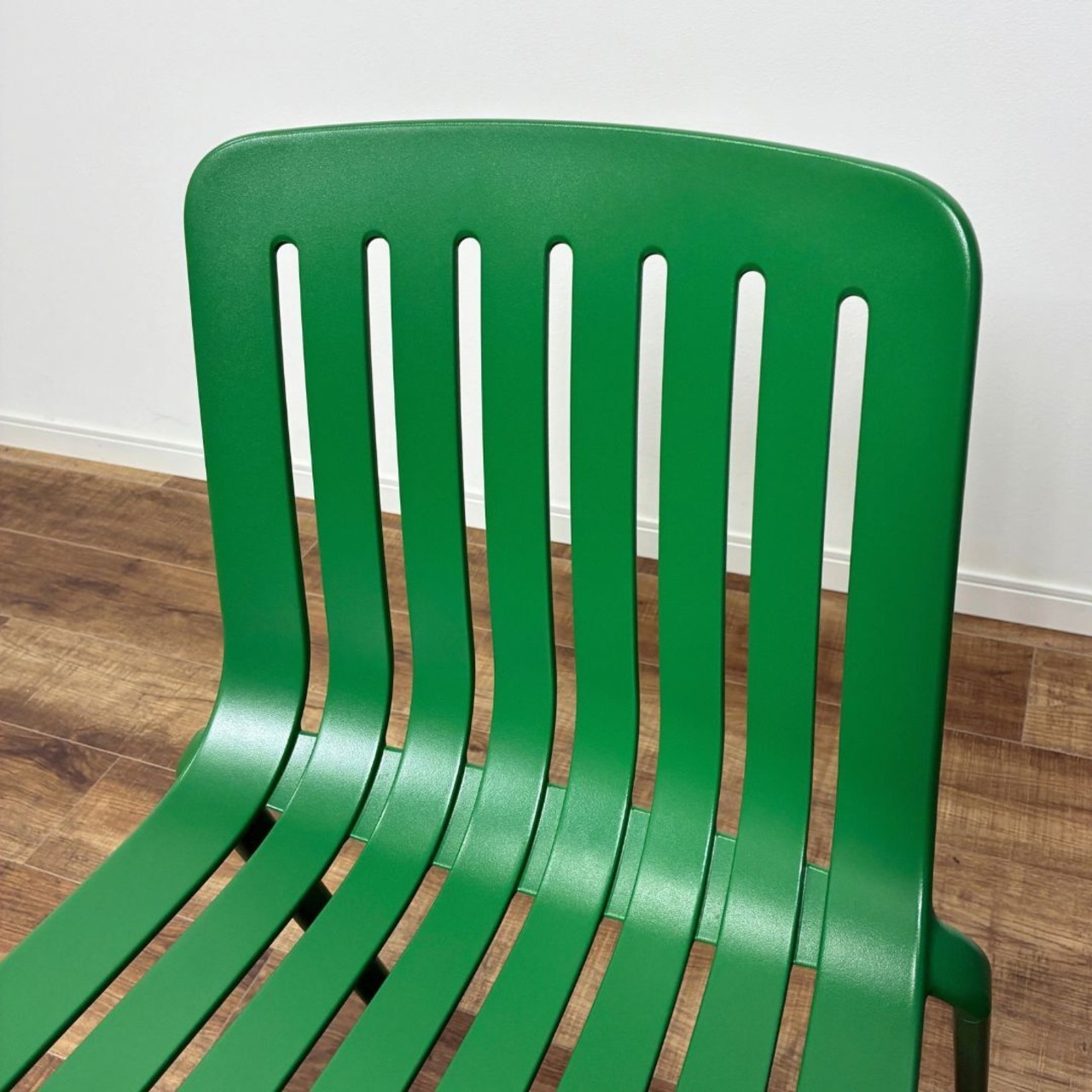 【展示品】MAGIS PLATO CHAIR green マジス プラート チェア グリーン スタッキング可能 屋外使用可能 ダイニングチェア ガーデンチェア デザイナーズ家具 グリーン系【送料無料】