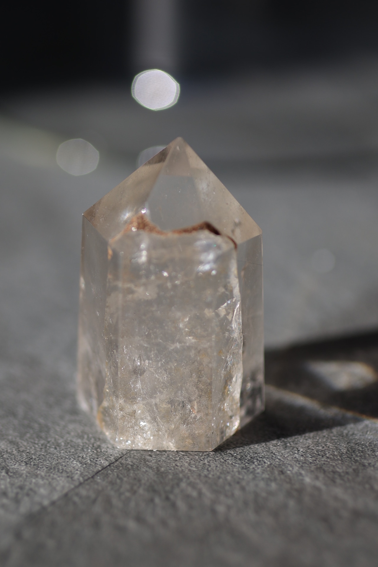 マダガスカル産｜水晶タワー ｜Madagascar Quartz Tower｜天然石 鉱物 パワーストーン｜st00423