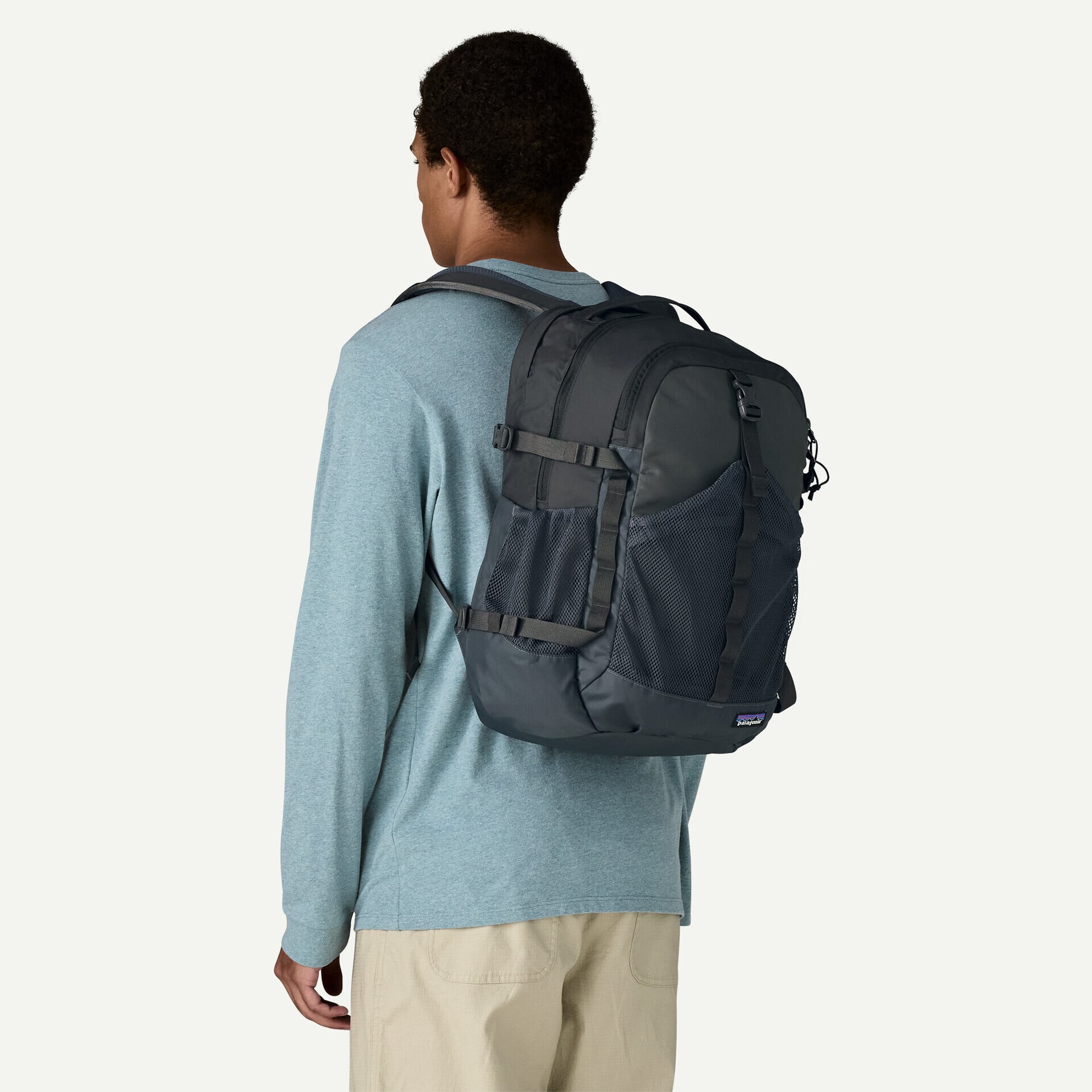 2026 NEW MODEL パタゴニア レフュジオ デイパック 30L Smolder Blue