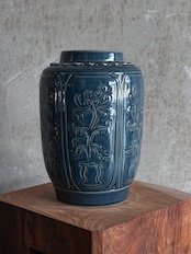 Hien Van/Flower vase