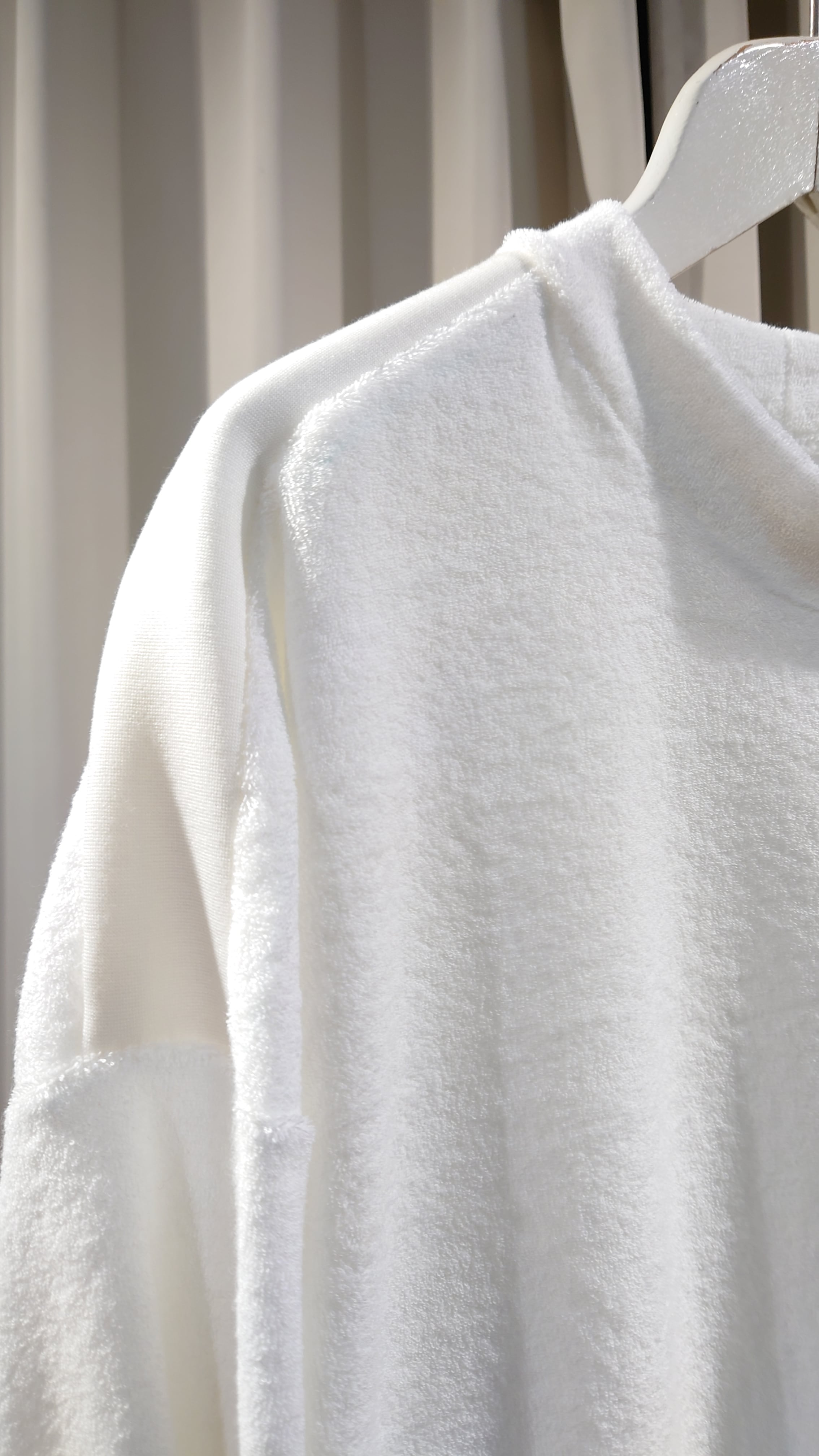 GarageUW ATELIER MADE WHITE PAILE PANEL MOC NECK