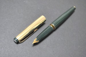 '60s　モンブラン マイスターシュテュック Ｎｏ ７２　MONTBLANC MEISTERSTUCK No 72　（細字）　18K　　　　　001647