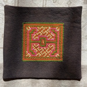 刺繍コースター 15x15cm 5 泥染め刺繍 プレイスマット　両面草木染め