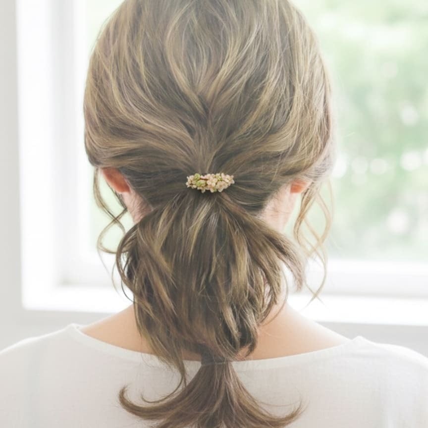 happy lilacポニーフック（white）