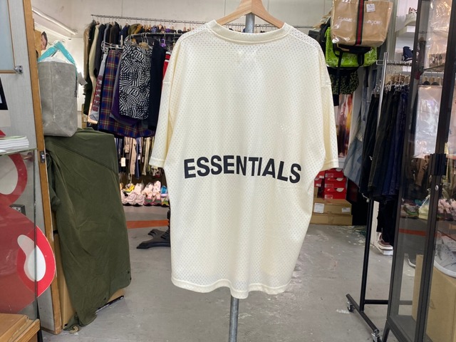 ESSENTIALS BACK LOGO MESH TEE MEDIUM BEIGE 197151