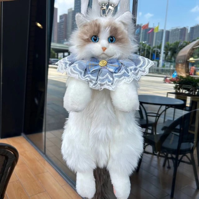 蒼い瞳の猫紳士 襟飾り付きラグドール風ガーリーぬいぐるみバックパック