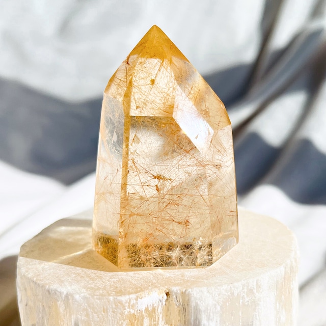 天然石 シトリンクォーツ 三日月様 虹入り✨ No.1186 天然石 シトリン 天然石 シトリンクォーツ 三日月様 虹入り✨ No.1186 天然石 シトリン