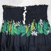 フラダンス 衣装 パウスカート ブラック系 セキノレーシングスポーツ 日本製 シングル シンプル プルメリア柄 かわいい 華やか 鮮やか 黒 緑 白 ハワイアン アロハ ハワイアンプリント フラ ダンス レッスン 練習 グリーン系 おしゃれ レディース