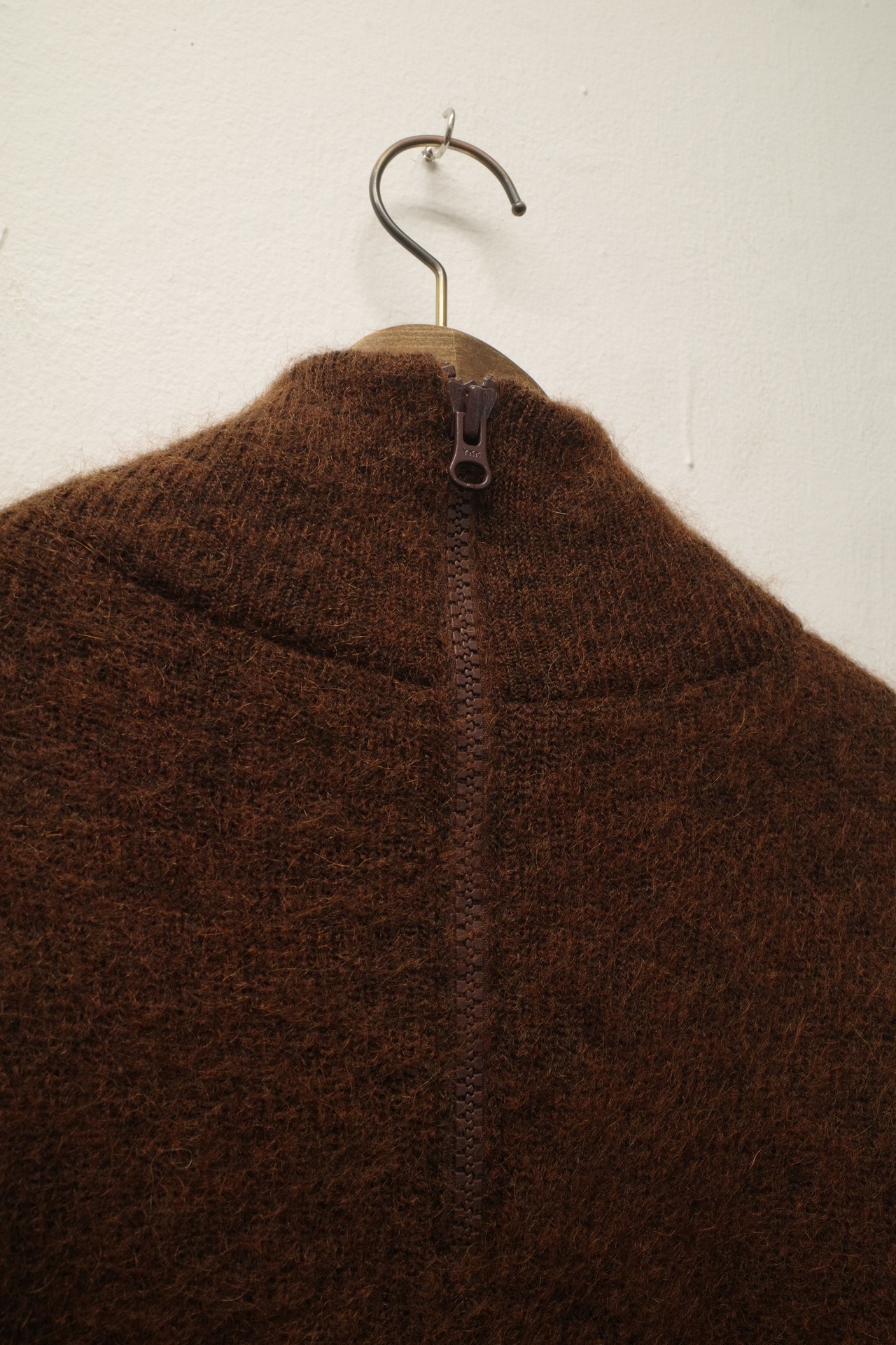 予約販売 | i'm here : - "SWITCH" DRIVER'S KNIT ：brown / khaki｜ドライバーズニット／ウール×モヘア／前後切替／ダブルファスナー／ユニセックス
