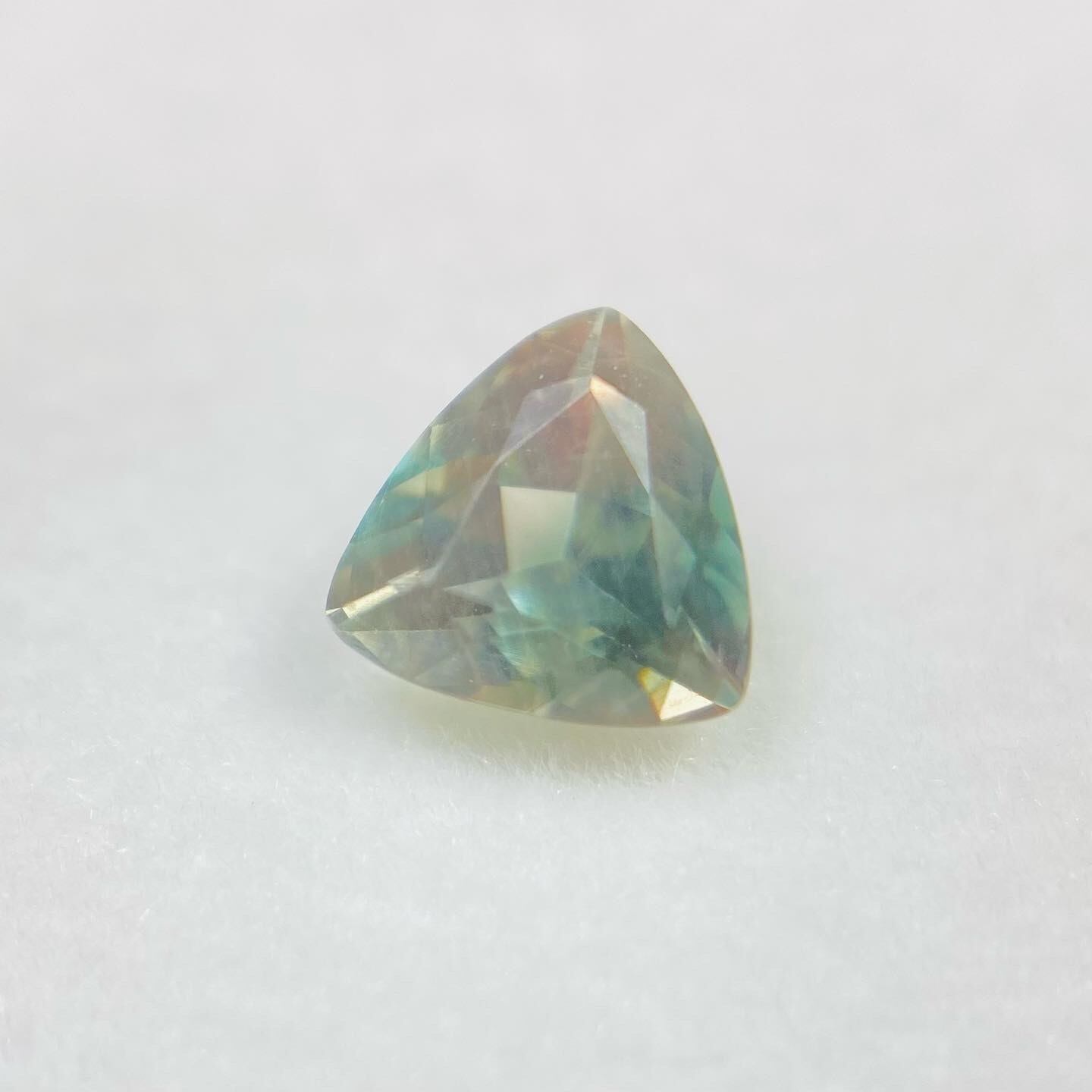 カメレオンな希少オレゴンサンストーン2