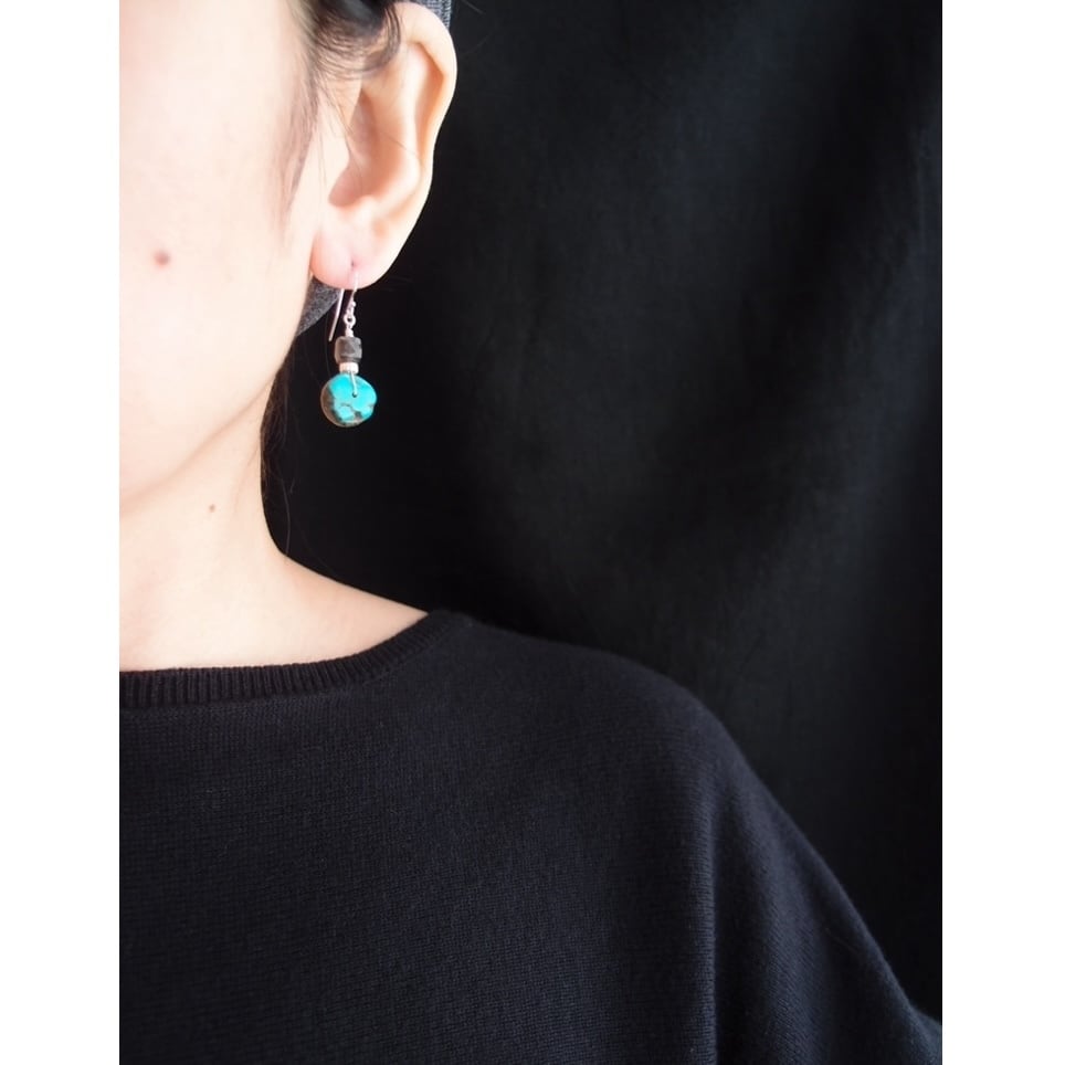 再入荷【SV】Turquoise × Gray Moonstone Earrings／ターコイズ×グレー