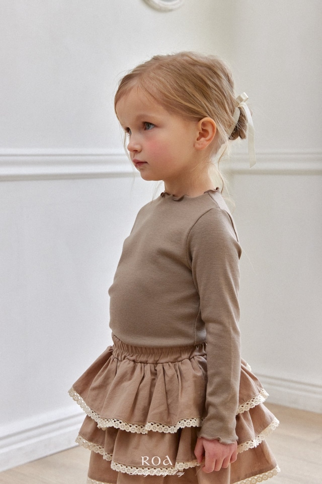 【1/27〆予約】<Roa> Spring overlock T