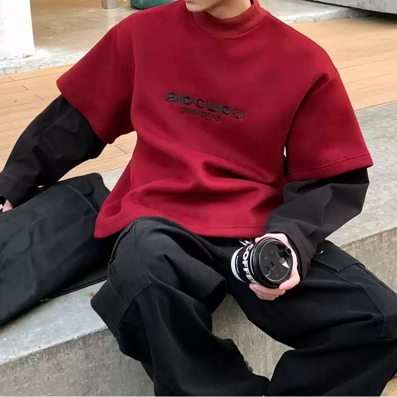 フェイクツーピースラウンドネックロゴスウェット　1173