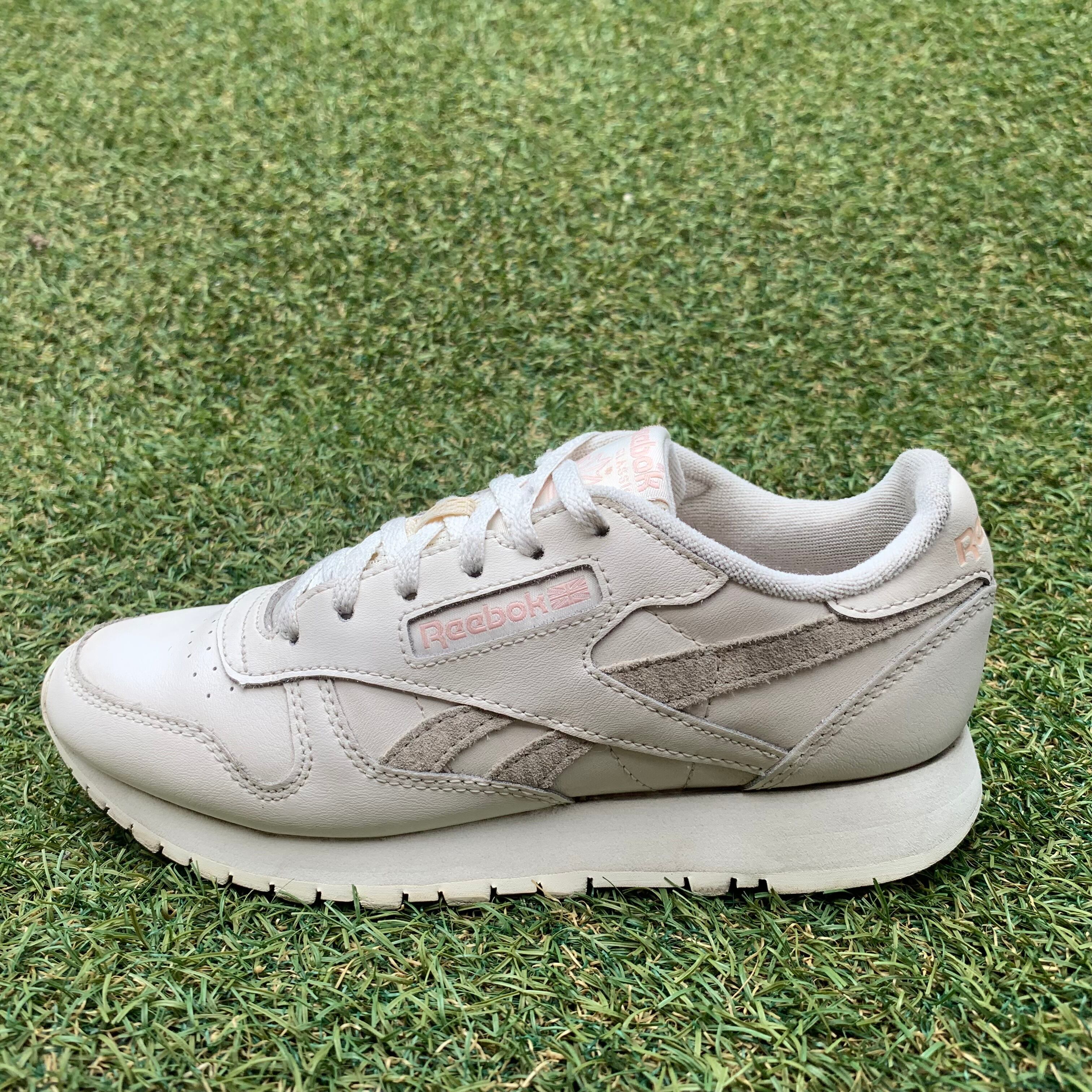 Reebok CLASSIC LEATHER リーボック クラシックレザー HC471