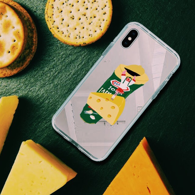 【iPhone11/11pro対応】チーズの魔法ミラーケース