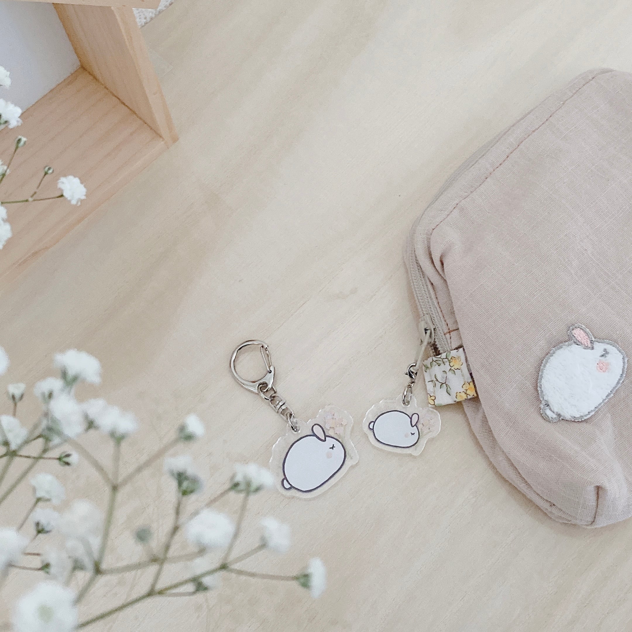 アクリルキーホルダー】ウサギさん(大ｻｲｽﾞ) | ウサギノアトリエ