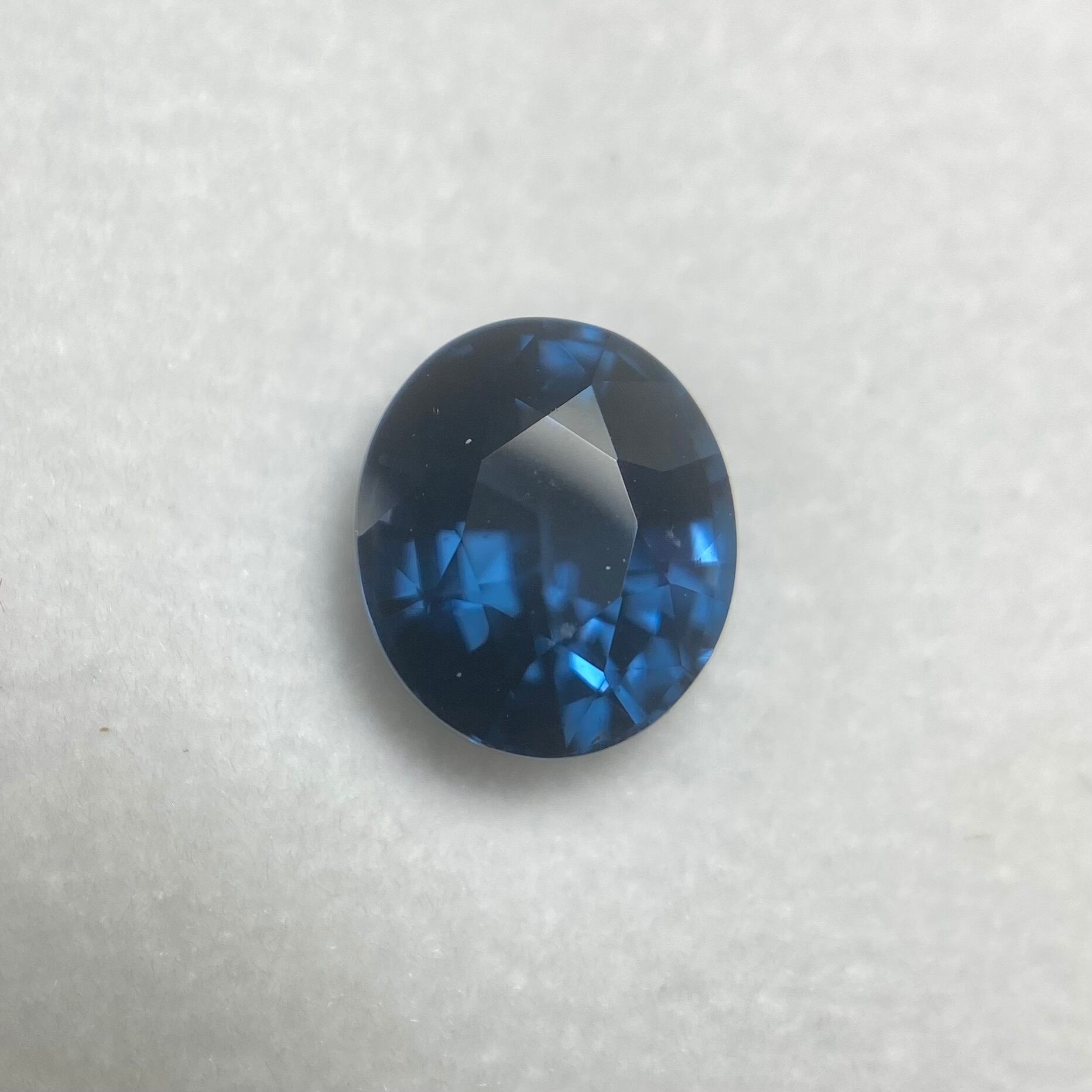 クラシックなブルースピネル