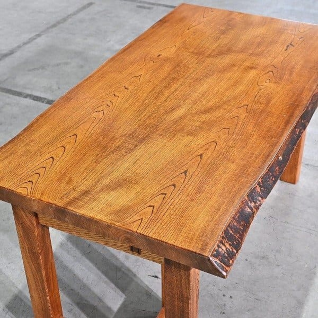 岩泉純木家具 栓無垢材 50万 ダイニングテーブル 2枚接ぎ 無垢 和室 天然木 リビング 重量感 古民家 ビンテージ ジャパニーズモダン【中古家具/中古インテリア/USED家具ユーズド家具/リサイクル】