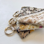 大人のためのインド刺繍ポーチ2点セット｜プチギフトや自分へのご褒美に｜YELLOW FLOWER