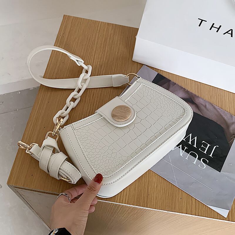 テクスチャスモールバッグ女性バッグ2020新しい波夏のファッションチェーンショルダーメッセンジャーバッグネット赤脇バッグ Tiancai_Wing_Bag4849790