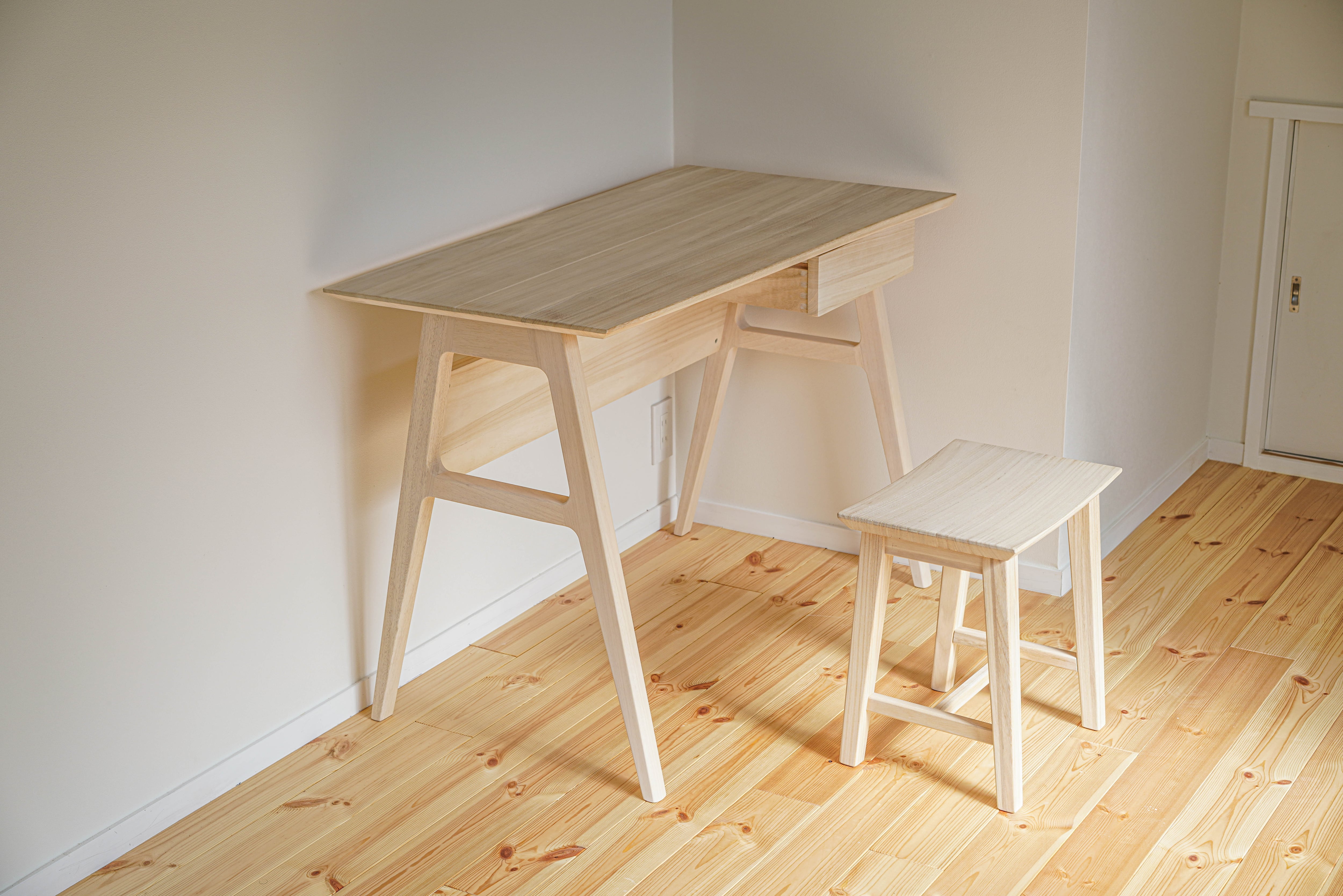 天然木の家具・インテリア