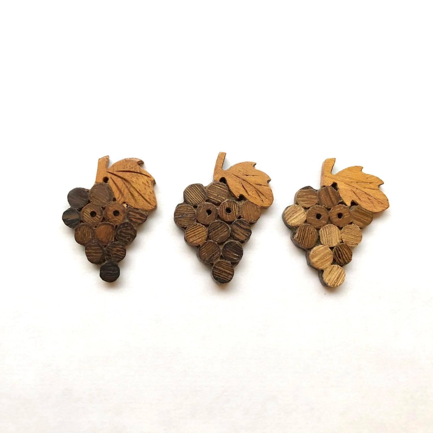 銅製装飾プランター ブドウモチーフ ぶどうモチーフの木製フランスボタン | Dua-アクセサリーパーツショップ