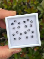 【1ピースのみ】カラーチェンジガーネット 3.7mm,0.2ct マダガスカル産