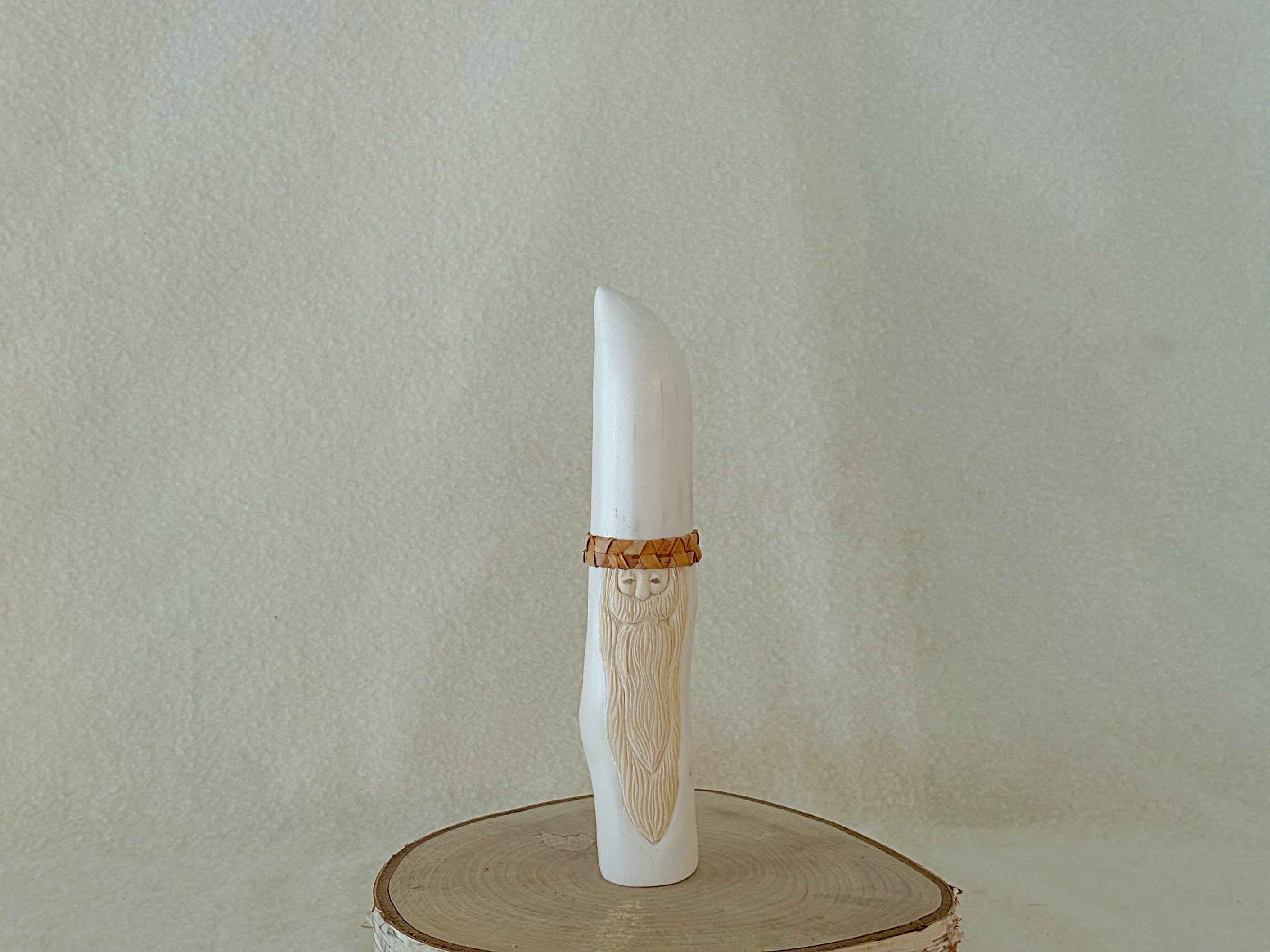 #042 SHIRAKABA SANTA white