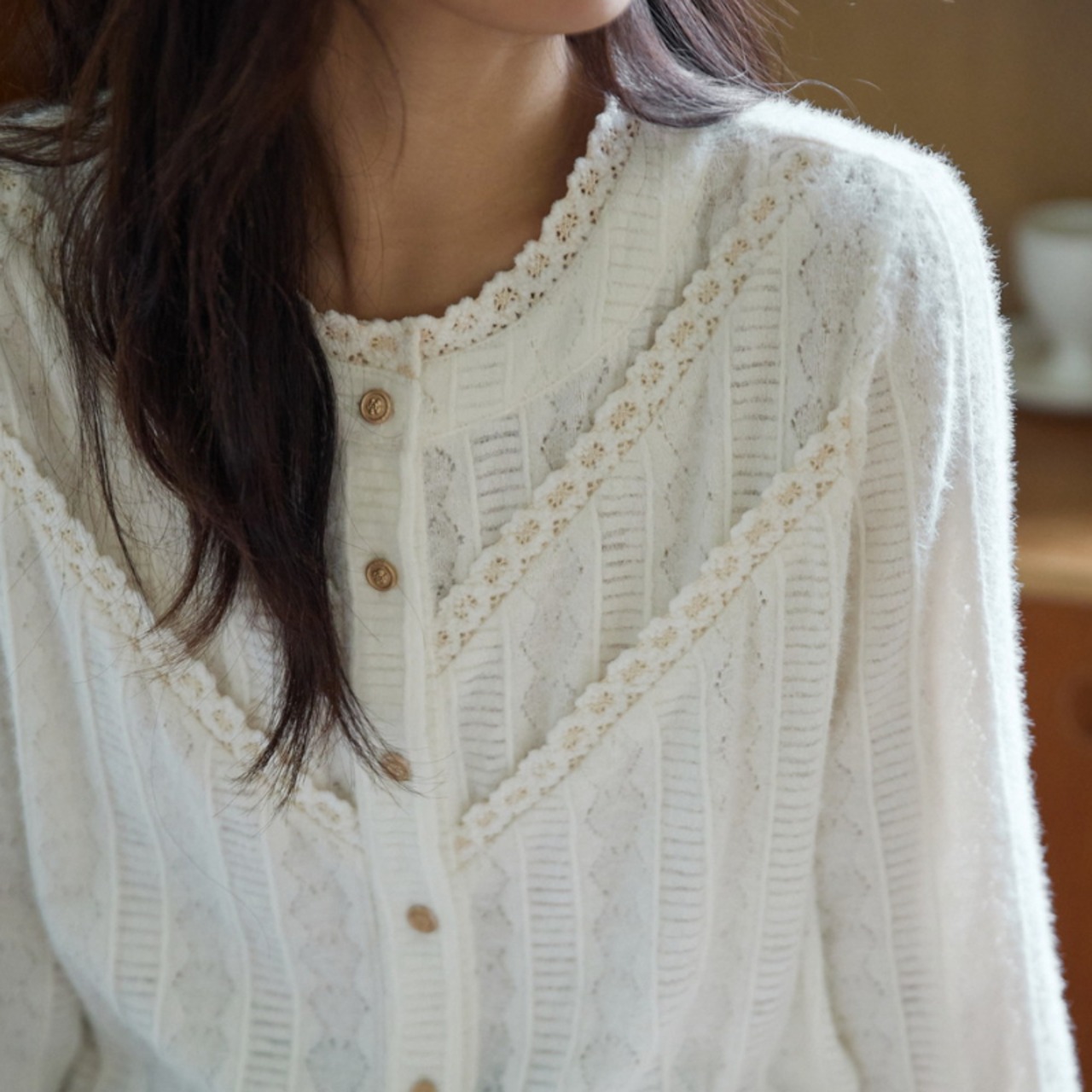 かぎ編みレースブラウス W01021