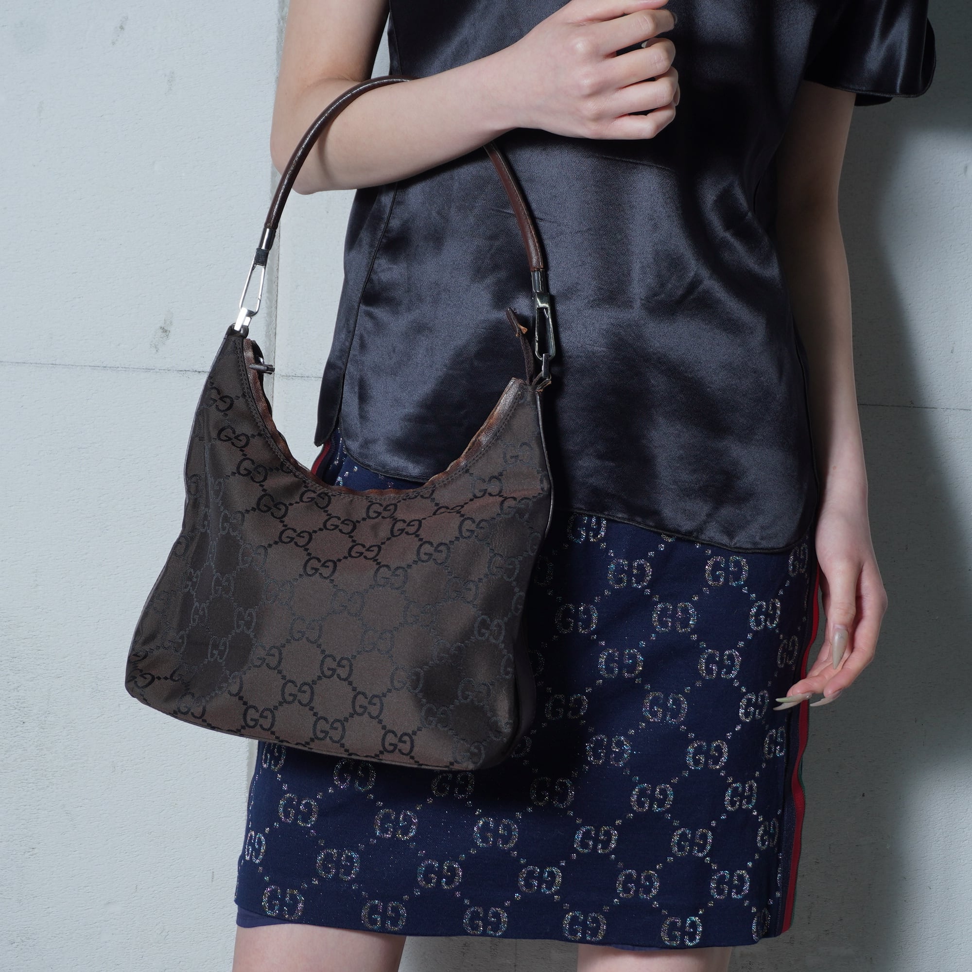 GUCCI】グッチ GG柄キャンバス・レザーワンショルダーバッグ GUCCI】グッチ GG柄キャンバス・レザーワンショルダーバッグ