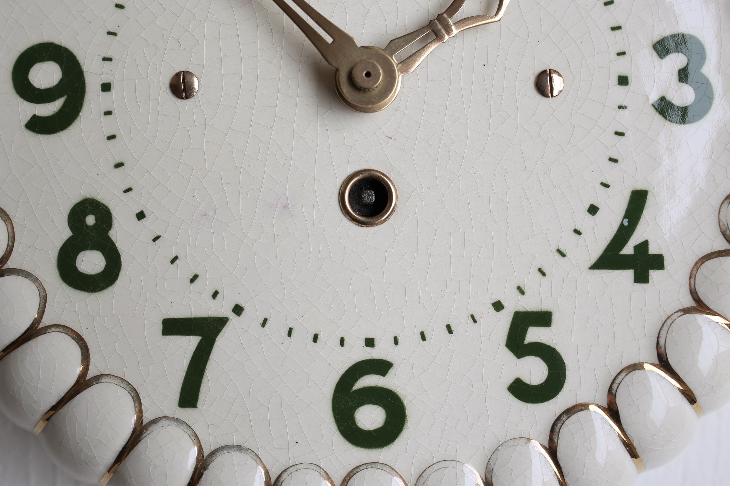 フランス アンティーク ヴィンテージ SMI社 陶器 壁掛け時計 『gâteau