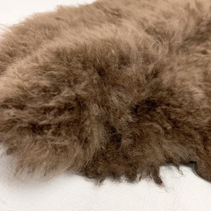 ムートン　羊の毛皮　M4-021