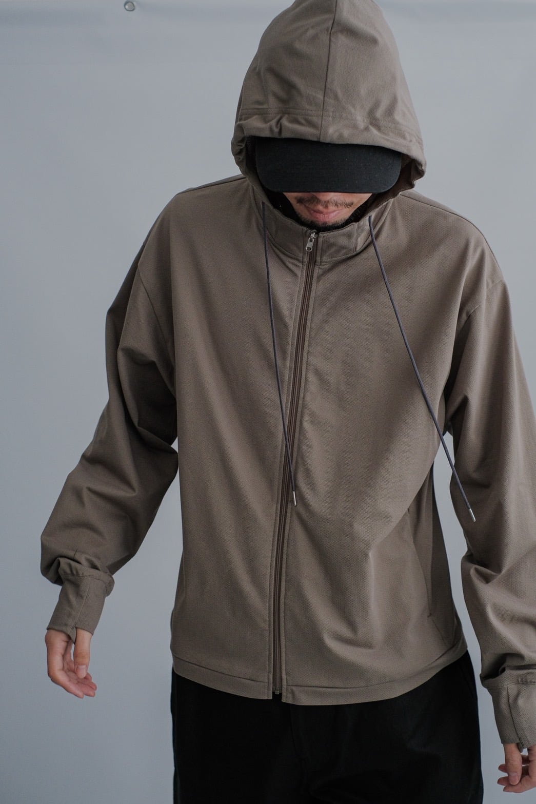 ABELIA EDWARD GOUCHA】SUN HOODIE | puzzle