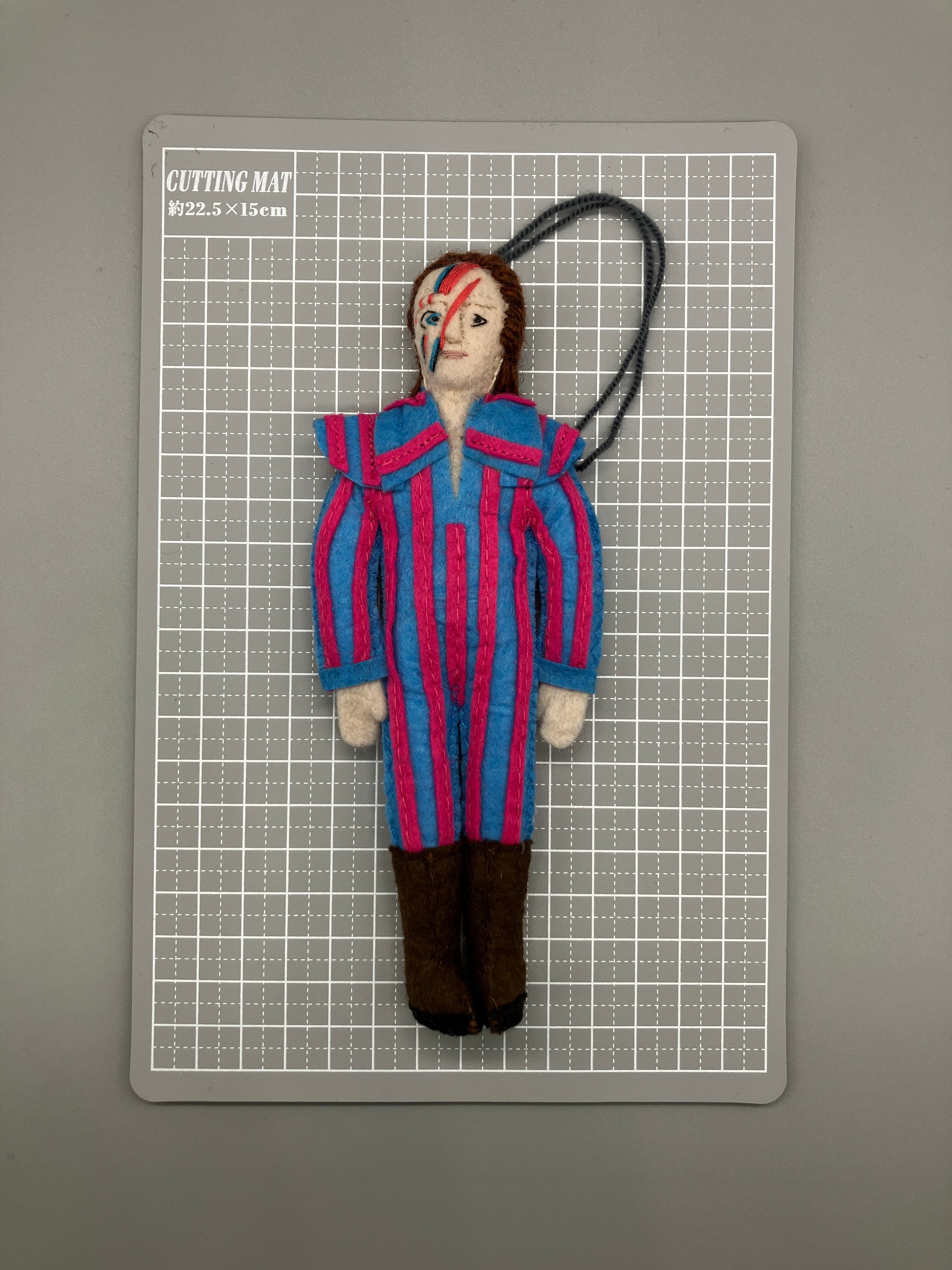 SILK ROAD BAZAAR FIGURE ORNAMENT - DAVID BOWIE | Ninth Sense