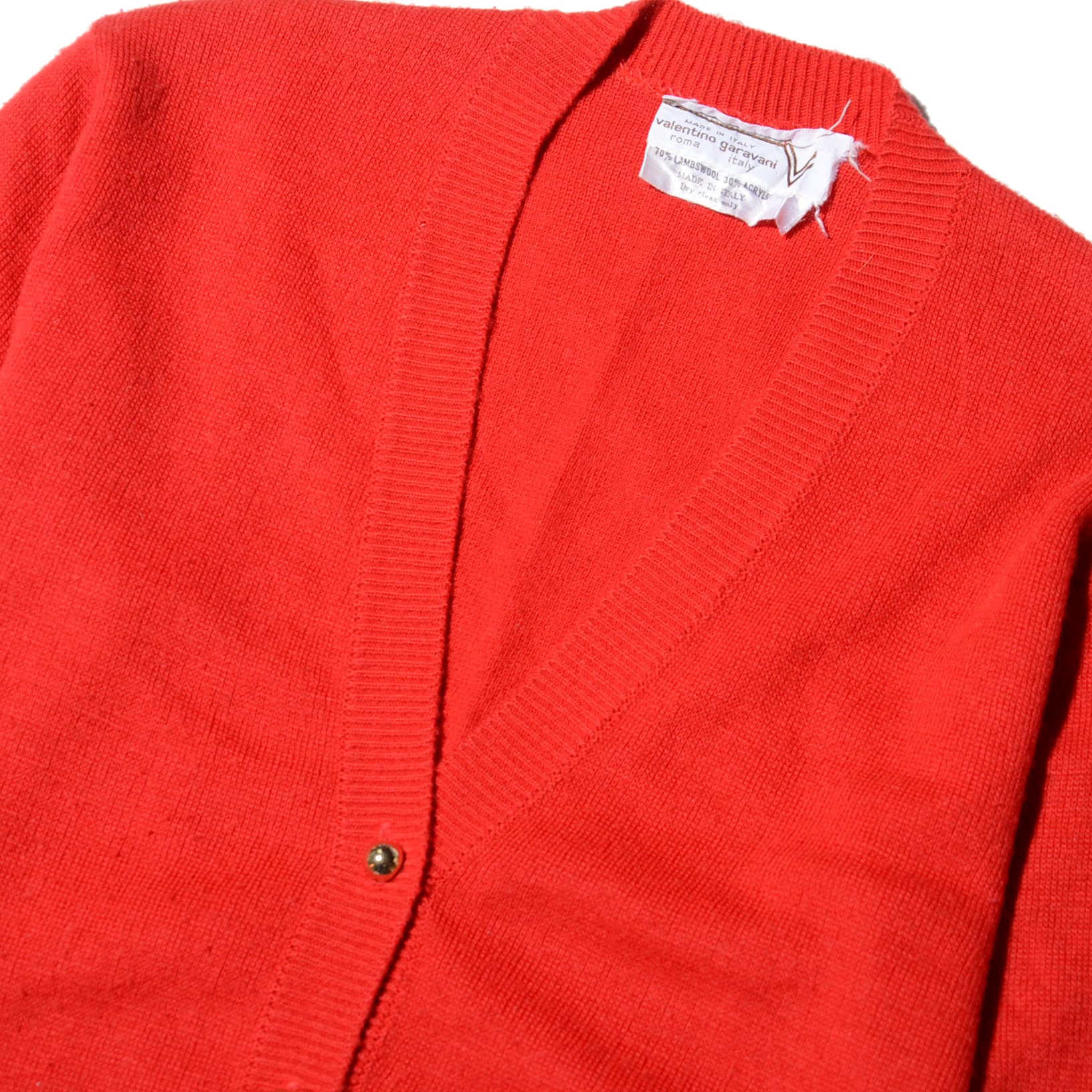 vintage V garavani logo knit cardigan | boutique goldenwool vintage V garavani logo knit cardigan | boutique goldenwool