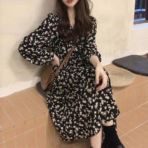 花柄 ワンピース Vネック ハイウエスト ロングワンピース Aライン ルーズ 長袖 レトロ 大人可愛い ガーリー フェミニン a889170515287