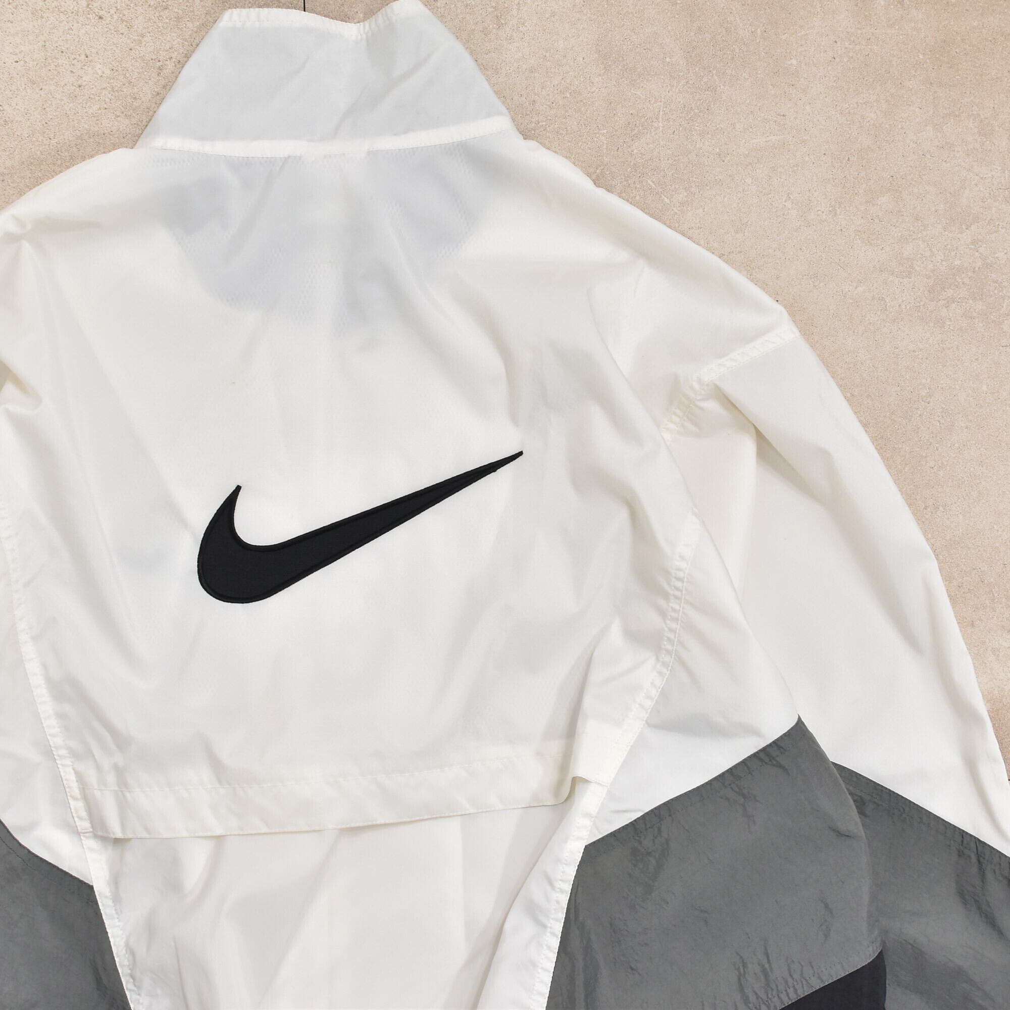 90s NIKE nylon track jkt | 古着屋 grin days memory 【公式 90s NIKE nylon track jkt | 古着屋 grin days memory 【公式