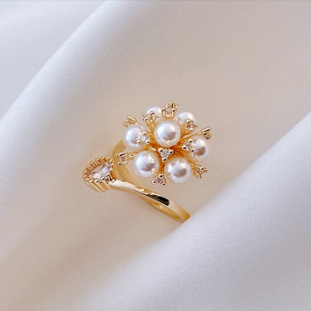 PEARL CRYSTAL RING