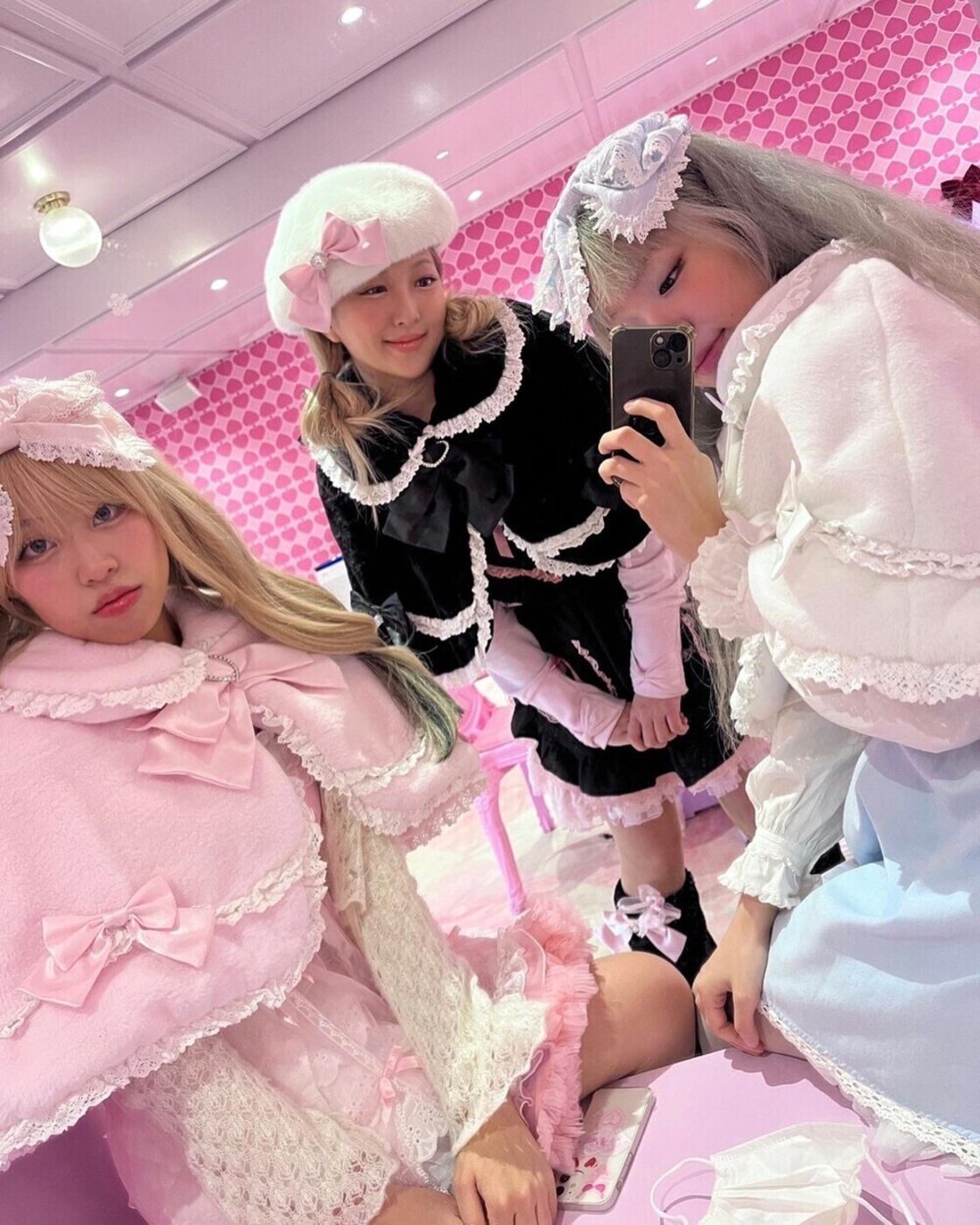SHUSHU CHERRY] ♥ BABY CHERRY CAPE ♥ (black) 正規品 韓国ブランド 
