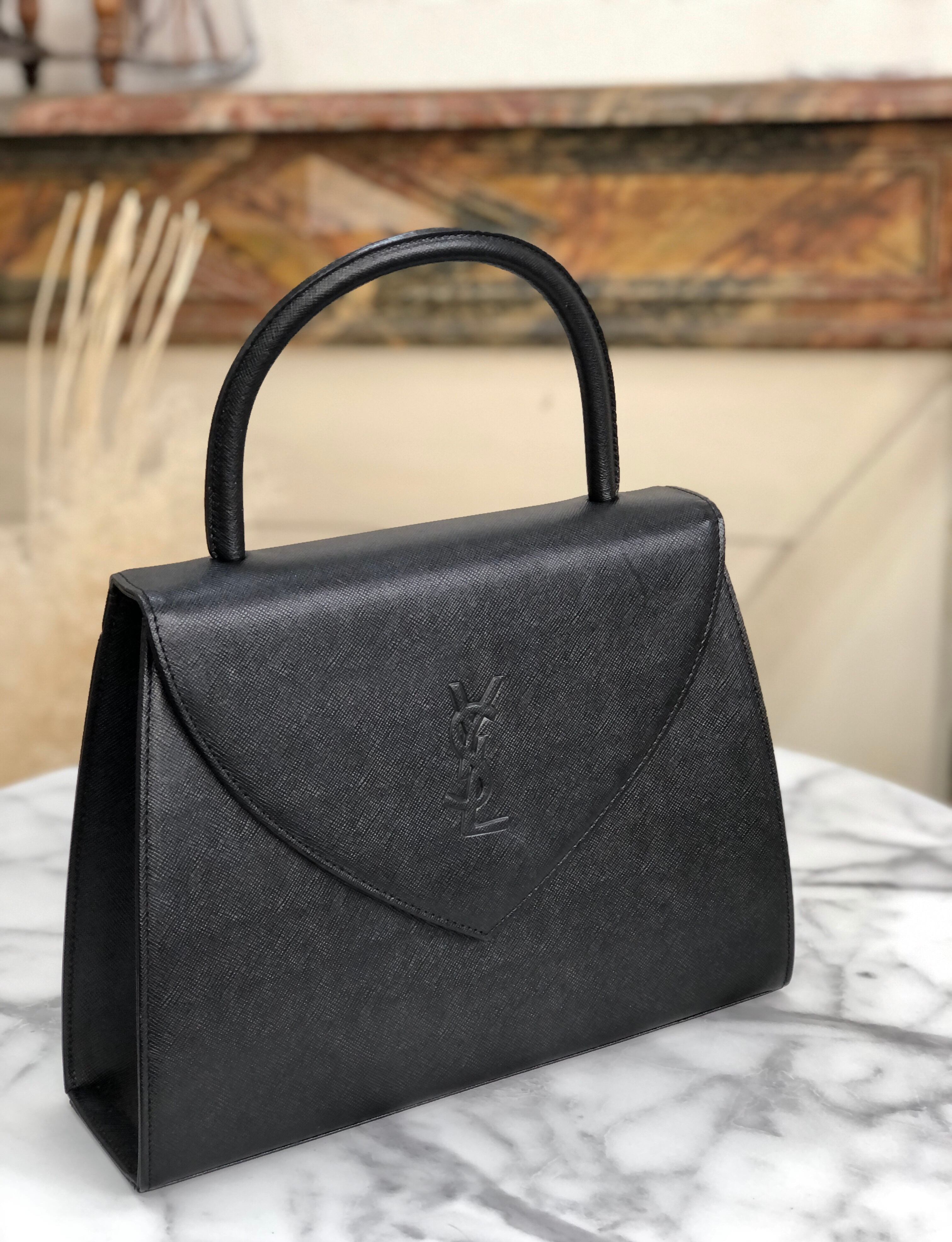 Yves Saint Laurent イヴ ・サンローラン YSL型押し トップハンドル