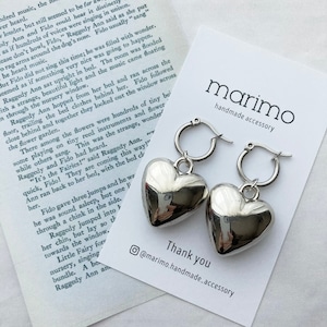 シルバー ぷっくりハート フープピアス/フープイヤリング| marimo-モノトーンカラーのハンドメイドピアス・アクセサリー