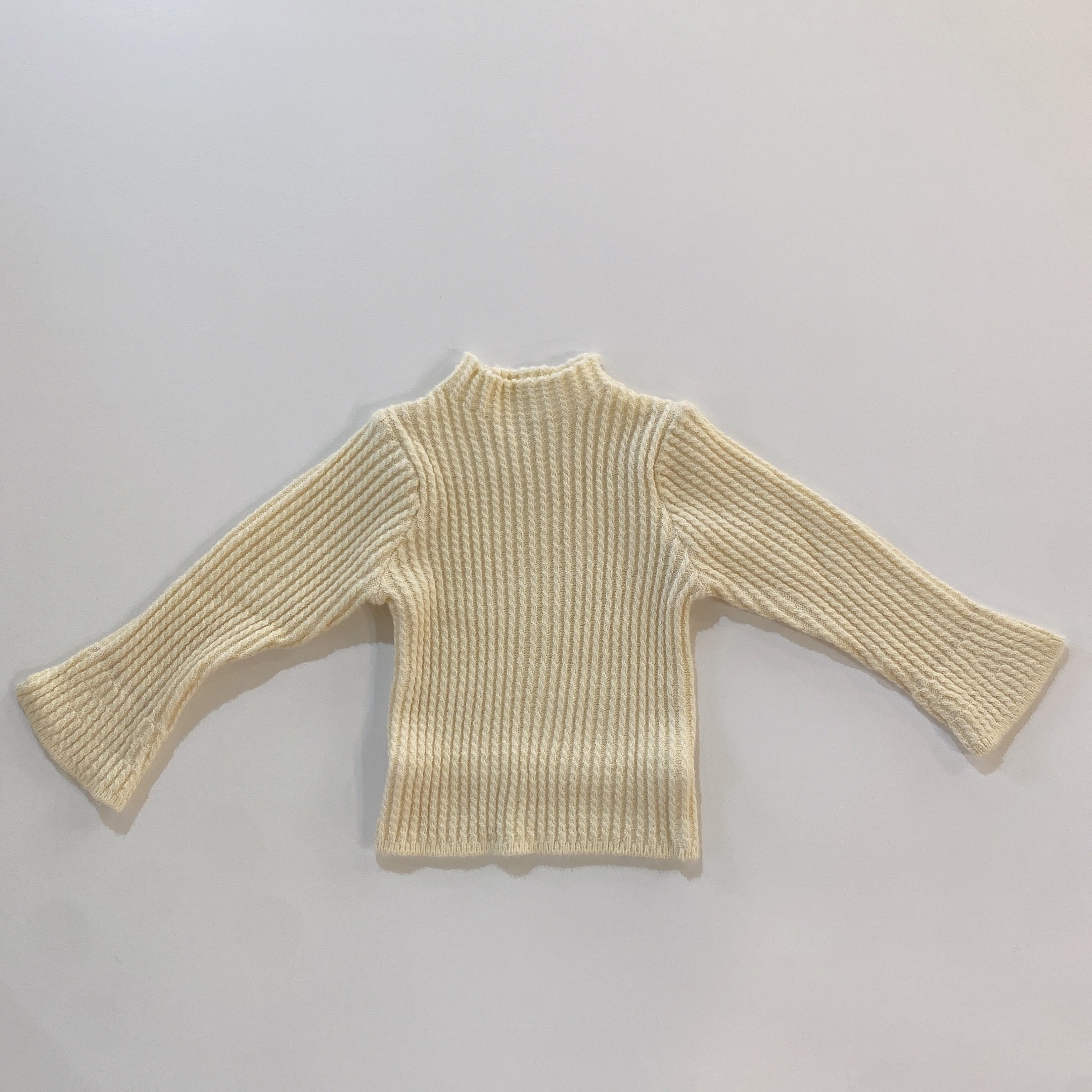 90,100,110cm　フレアスリーブニット