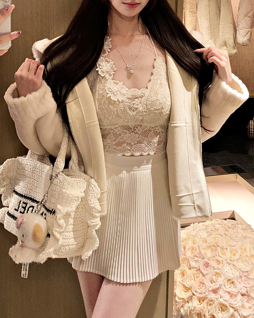 リブ切り替えフード付きフェイクファー ジップアップショートジャケット(2 colors)