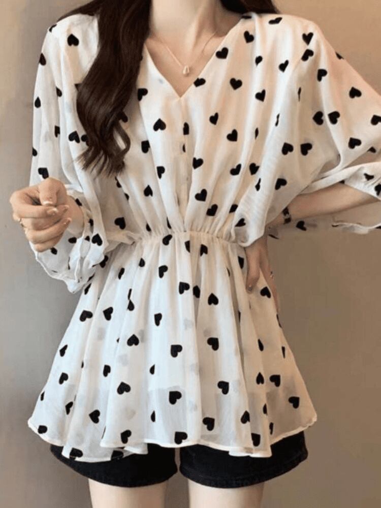 ハート柄シアーVネックウエストギャザーフレアブラウス 七分袖 ゆったり体型カバー フェミニントップス 大きいサイズ 韓国 CH11578