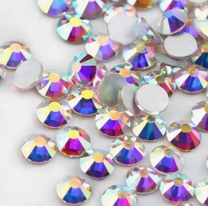 【HIPANDA ハイパンダ】男女兼用 オーロラ ラインストーン ロンT UNISEX AURORA RHINESTONE LONG-SLEEVED T-SHIRT / WHITE・BLACK